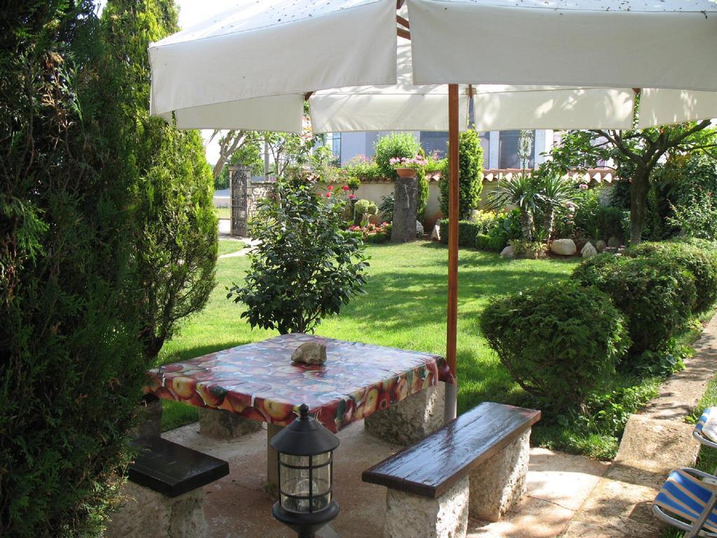 Apartmani Villa Otilija Poreč Extérieur photo