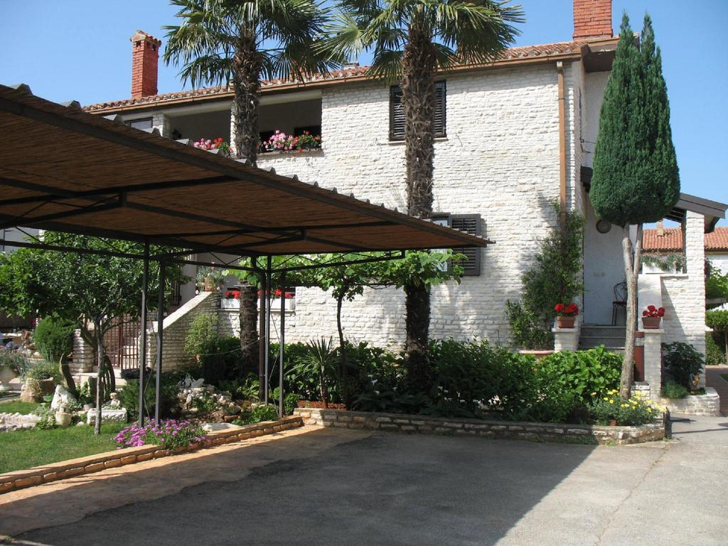 Apartmani Villa Otilija Poreč Extérieur photo